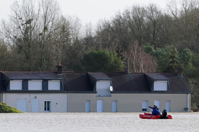 Crues : la dépression Ivo va renforcer les inondations dans l’Ouest ; la vigilance rouge se poursuit en Ille-et-Vilaine, en Loire-Atlantique et dans le Morbihan