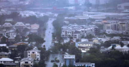 Cyclone Garance : après une matinée très mouvementée, la Réunion repasse en alerte rouge