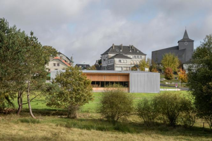 Dans le Cantal, la méthode de Simon Teyssou pour réparer les villages