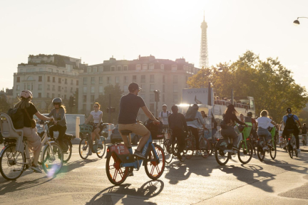 De plus en plus d’entreprises remplacent la voiture de fonction par le vélo