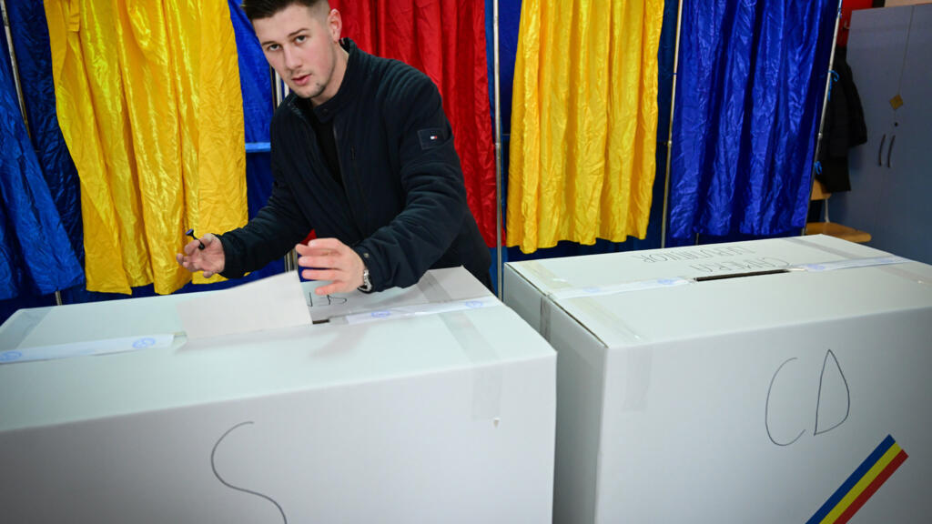 Deadlock in Romania as Russia-haunted presidential vote looms