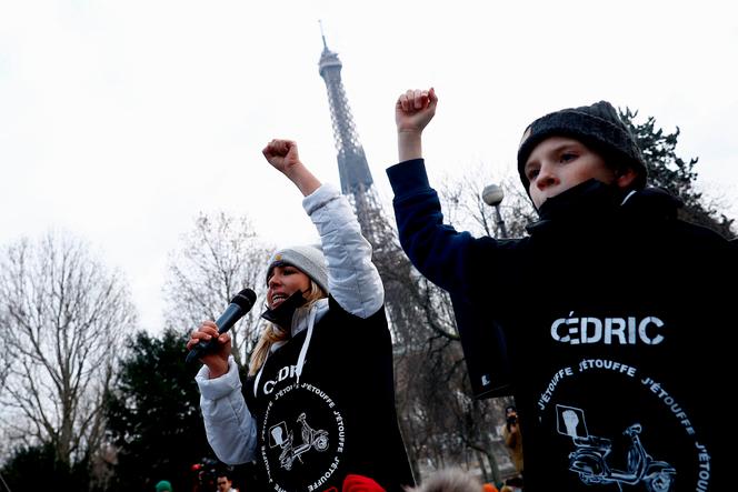 Décès de Cédric Chouviat : pourquoi le parquet demande un procès pour homicide involontaire pour trois policiers