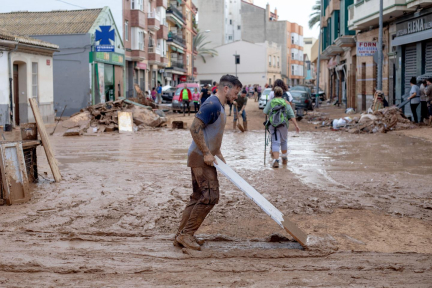 Dominique Méda : « Nous avons l’obligation morale et politique de tirer les enseignements des catastrophes climatiques qui se succèdent »