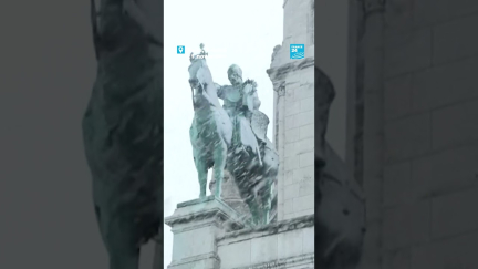 ❄️Paris sous la neige • FRANCE 24