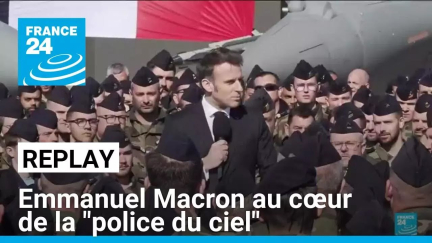 Emmanuel Macron sur une base aérienne en Haute-Saône au cœur de la "police du ciel" • FRANCE 24