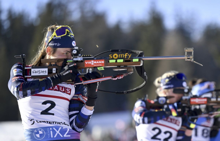 EN DIRECT Biathlon : Lou Jeanmonnot ouvre le bal pour les Bleus... Suivez le relais mixte avec nous