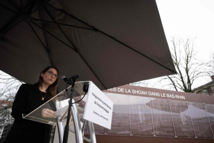 En direct, commémorations des 80 ans de l’ouverture d’Auschwitz : « Nous sommes ici pour promettre que nous ne permettrons jamais, jamais à l’histoire de se répéter », déclare la rescapée Tova Friedman