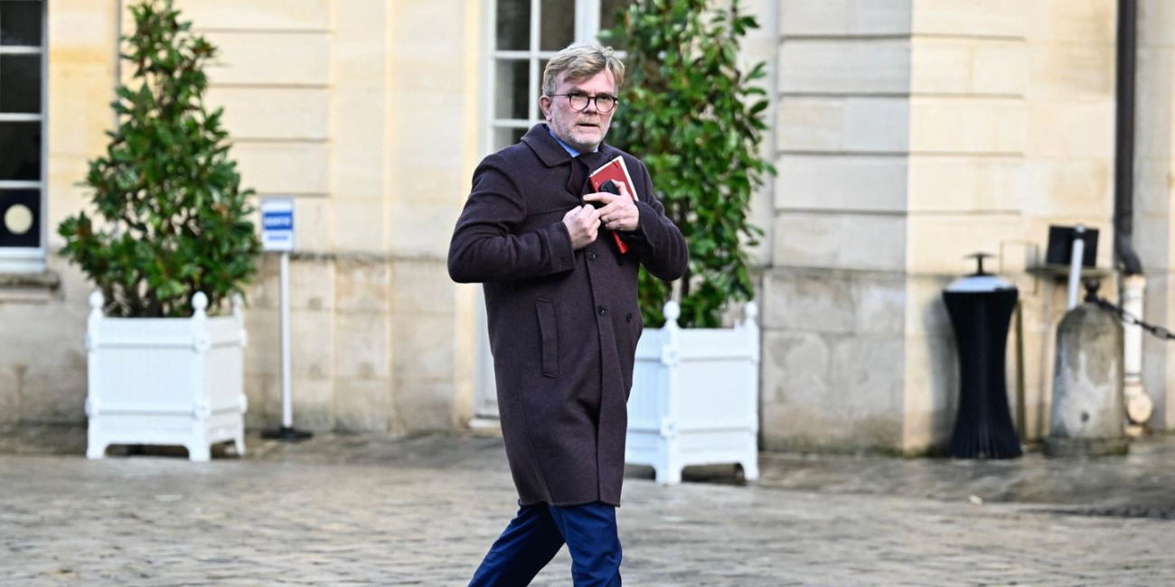 En direct, gouvernement Bayrou : Marc Fesneau, président du groupe MoDem à l’Assemblée, confirme que la composition du gouvernement « sera annoncée avant Noël »