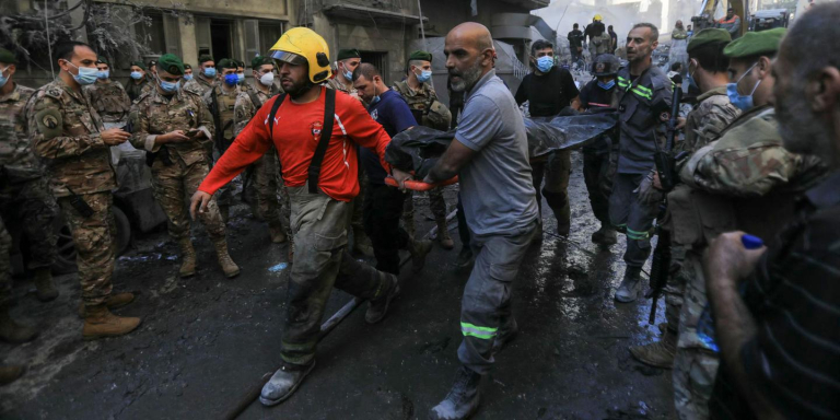 En direct, guerre au Proche Orient : une frappe au cœur de Beyrouth a touché un immeuble résidentiel, au moins onze morts et soixante-trois blessés