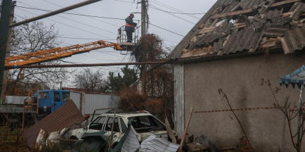 En direct, guerre en Ukraine : cent trente-deux drones russes lancés entre jeudi soir et vendredi matin, selon l’armée ukrainienne