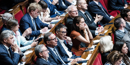 En direct, nouveau gouvernement : le PS prêt à négocier avec les macronistes et LR pour former un gouvernement à « contrat à durée déterminée »