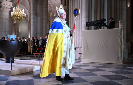 EN DIRECT Réouverture de Notre-Dame : une "messe inaugurale" à 10h30, en présence d'Emmanuel Macron...