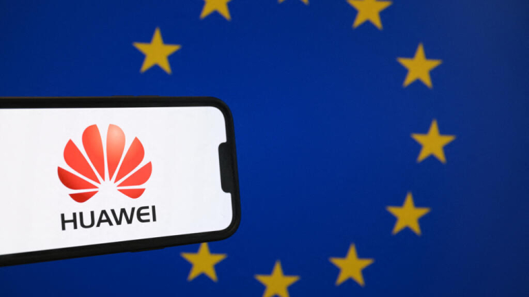 European parliament bans Huawei lobbyists from premises amid corruption probe