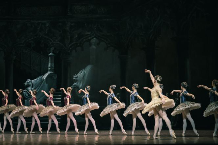 Face à la grève de ses danseurs, l’Opéra de Paris dans la tourmente