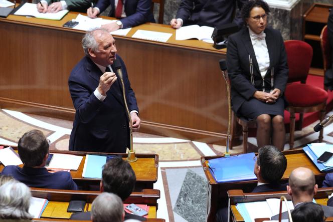 Fin de vie : François Bayrou tente d’imposer sa partition aux partisans de l’aide à mourir