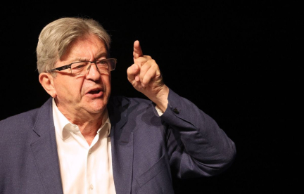 Gauche : Mélenchon critique la stratégie du PS face à Bayrou… Le NFP au bord de l'implosion