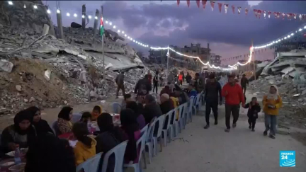 Gaza : un nouveau Ramadan au milieu des décombres • FRANCE 24