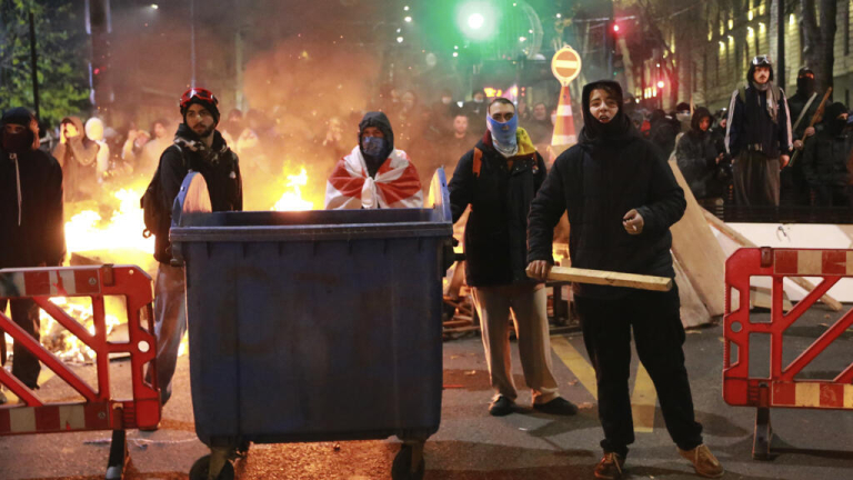 Georgian police crack down on pro-EU protesters for fifth consecutive night