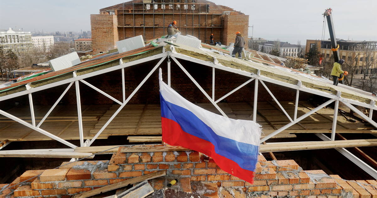 Guerre en Ukraine : Marioupol, de ville martyre à ville vitrine