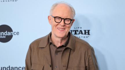 "Harry Potter": l'acteur John Lithgow confirme qu'il incarnera bien Dumbledore dans la série de HBO