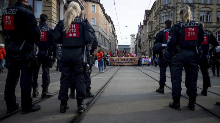 How Germany’s enduring East-West divide is pushing voters to the fringes