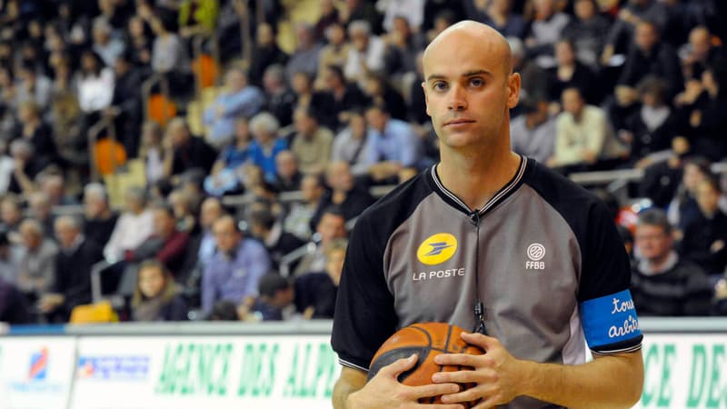 "Ils m'ont dit de te payer en nature": pourquoi l'arbitre formateur Johann Jeanneau a été mis à pied par la Fédération française de basket