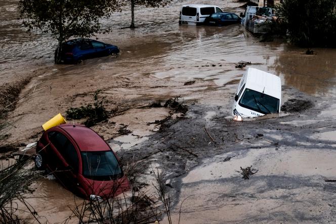 Inondations en Espagne : découverte de corps selon les autorités