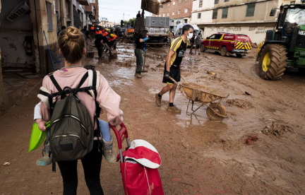 Inondations en Espagne : derrière la catastrophe, le climatoscepticisme persistant des responsables politiques valenciens