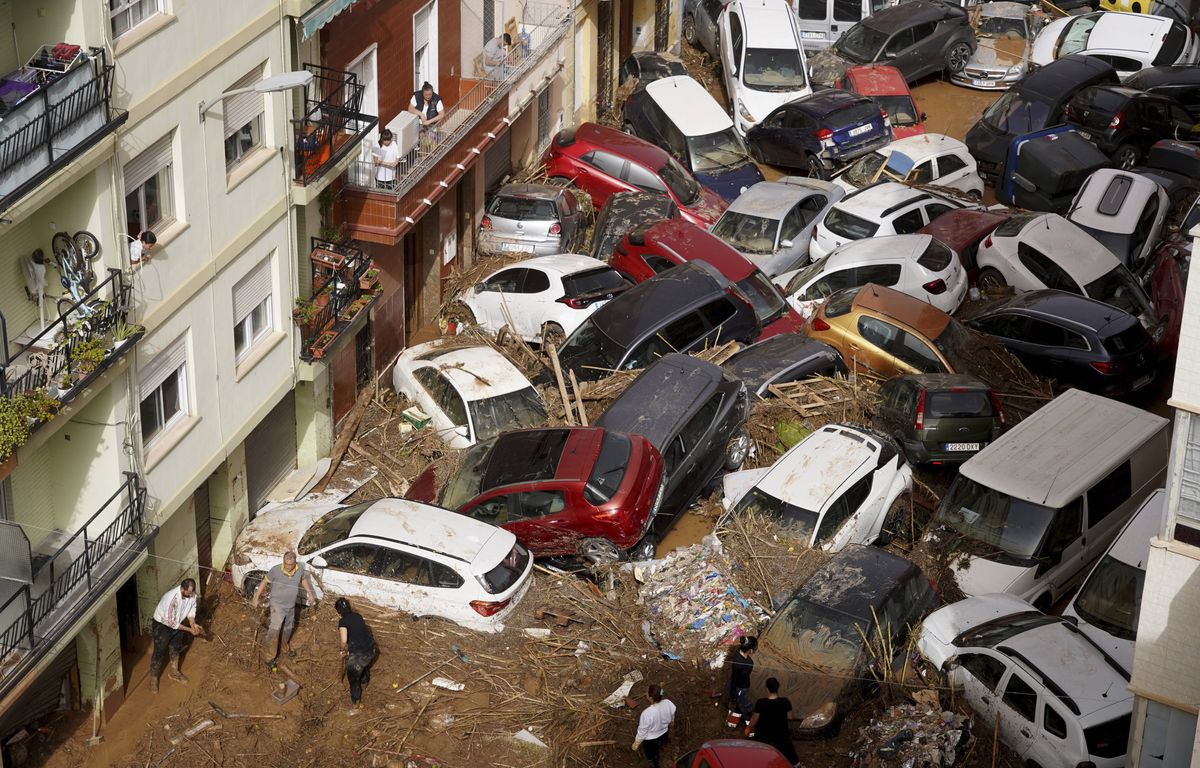 Inondations en Espagne : « La nuit a viré au cauchemar »... La terrible nuit d'une Française à Valence

Inondations en Espagne : « La soirée a complètement dérapé »… La nuit cauchemardesque d’une Française à Valence