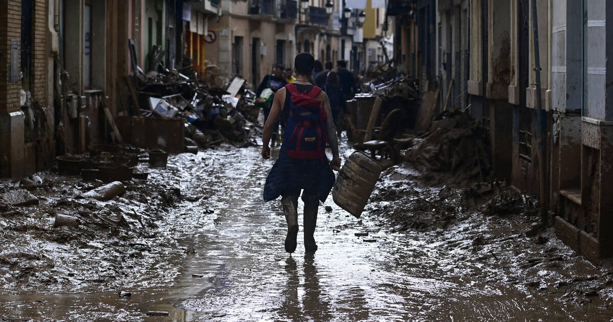 Inondations en Espagne : nouvelle alerte rouge au sud de Valence, les habitants appelés à se calfeutrer chez eux ce dimanche soir