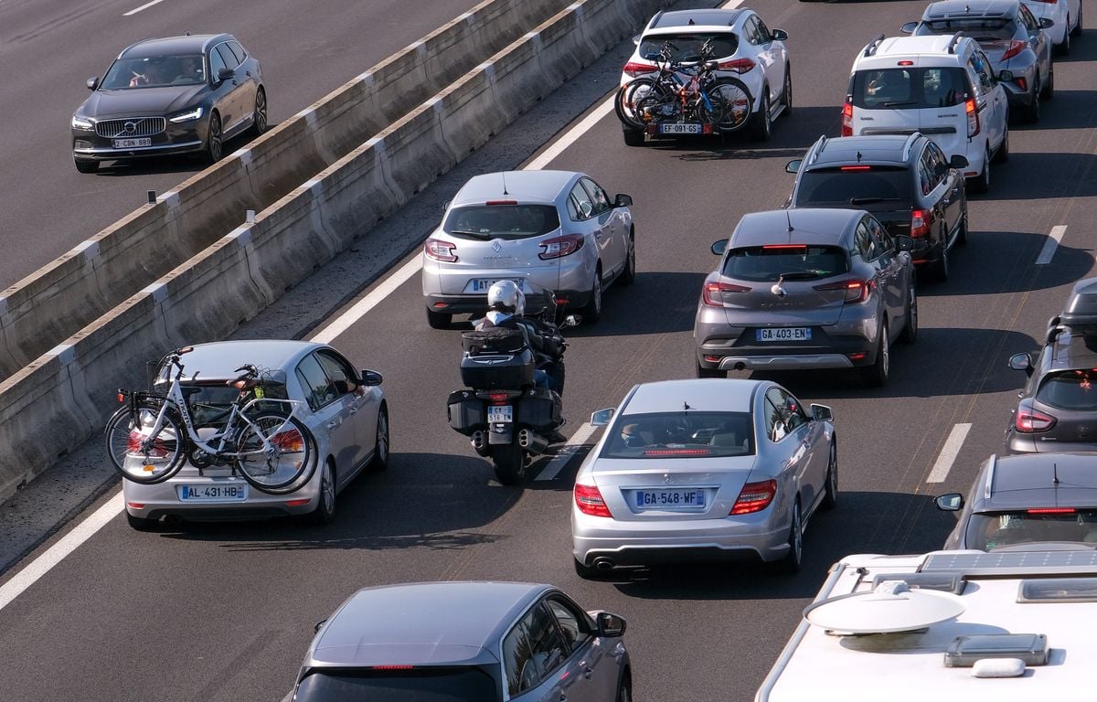 Interdiction de l'inter-files pour les motards en janvier ? Voici ce qu'ils en pensent (et ce que pensent les automobilistes)