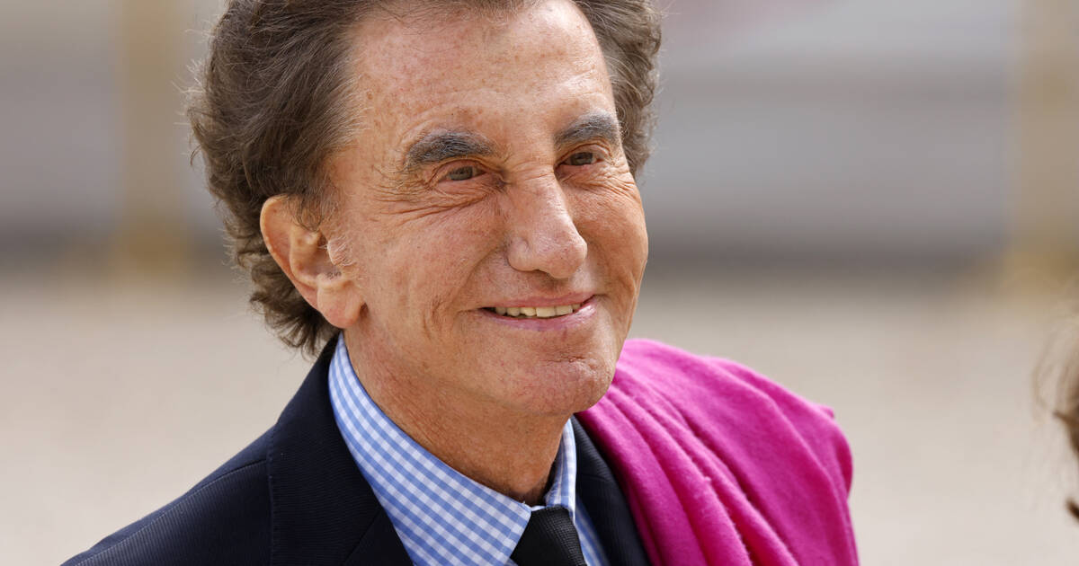 Jack Lang porte plainte après avoir été pris à partie et «poussé à terre» lors d’un rassemblement contre la pédocriminalité