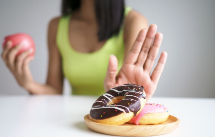 "Janvier sans sucre" : Est-il vraiment bénéfique pour la santé d'arrêter le sucre pendant un mois ?