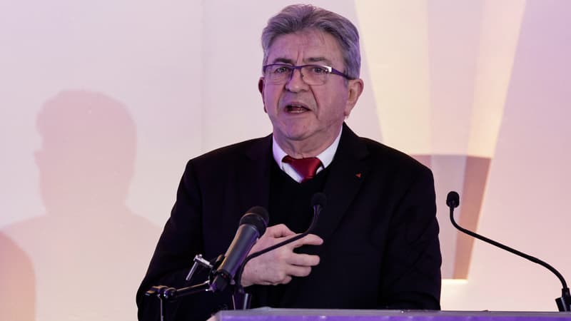 Jean-Luc Mélenchon vante "la nouvelle France" lors d'un meeting de soutien à Louis Boyard