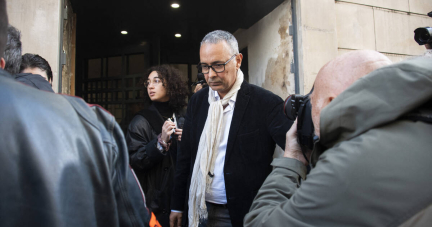 Kamel Daoud accusé d’avoir volé l’histoire de son Goncourt, Gallimard dénonce des attaques «diffamatoires»