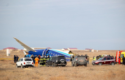 Kazakhstan : Survivants, origines, parcours... Que sait-on du crash de l'avion d'Azerbaijan Airlines ?