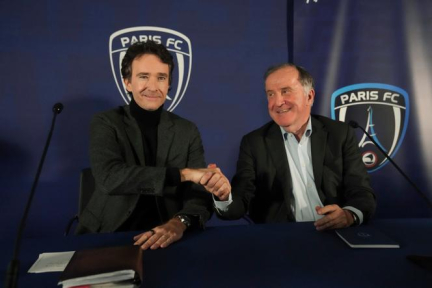 La famille Arnault s’offre le Paris FC pour « rendre à la société, à notre pays, ce qui nous a été donné »