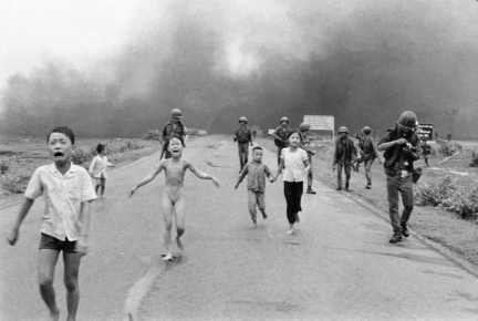 La photo « la petite fille au napalm » au cœur d’une polémique