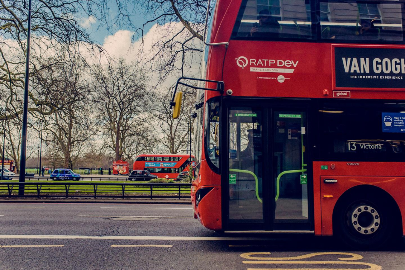 La RATP « en négociations exclusives » pour vendre ses trois réseaux de bus londoniens au géant local FirstGroup