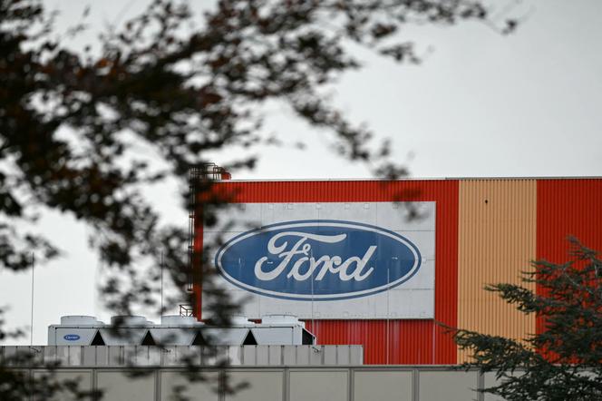 Le constructeur automobile Ford annonce 4 000 nouvelles suppressions de postes en Europe, évoquant l’essor des véhicules électriques