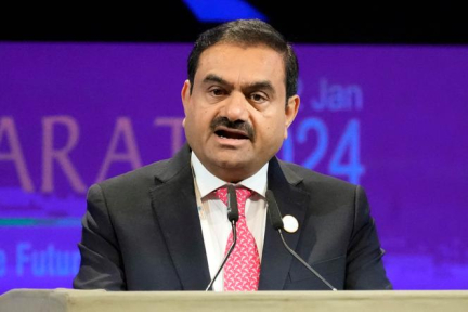 Le magnat indien Gautam Adani inculpé pour corruption par la justice américaine