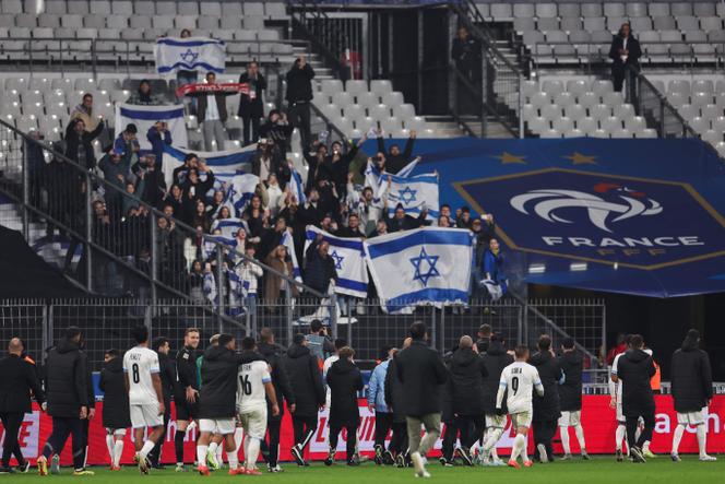 le match s’est déroulé dans le calme, un bref incident en tribunes