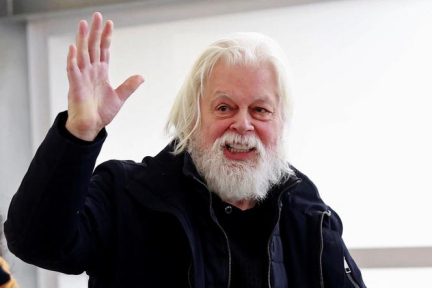 Le militant écologiste Paul Watson de retour en France après cinq mois de détention