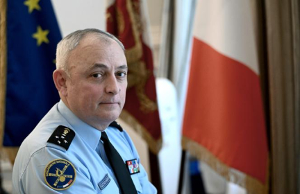 Le patron de la gendarmerie met en garde ses troupes contre « la possibilité d’un conflit armé »