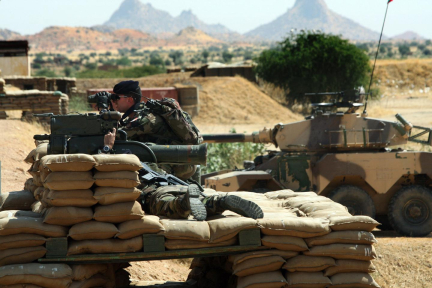 « Le retrait des troupes françaises au Sahel pourrait permettre un repositionnement des intérêts économiques »