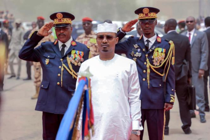 Le Tchad rompt ses accords de défense avec la France, un camouflet pour Paris