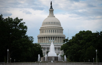 Les Etats-Unis évitent de justesse un "shutdown" grâce à l'adoption d'un texte par les représentants