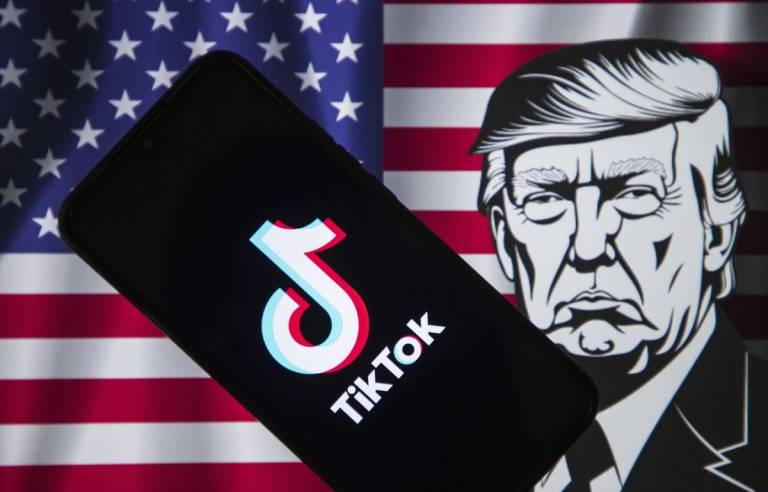 Les États-Unis : Trump demande à la Cour suprême de suspendre la loi menaçant d’interdire TikTok