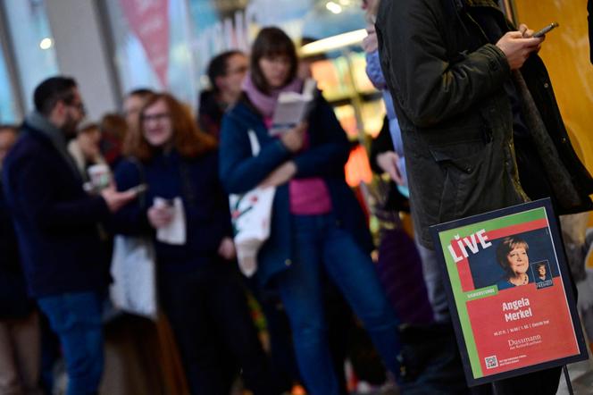 Les Mémoires de Merkel diversement reçus en Allemagne