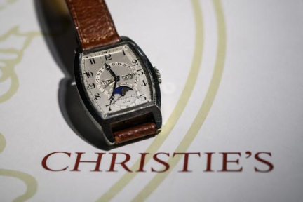 L’horlogerie suisse, qui s’est réinventée, peut-elle inspirer l’automobile allemande ?